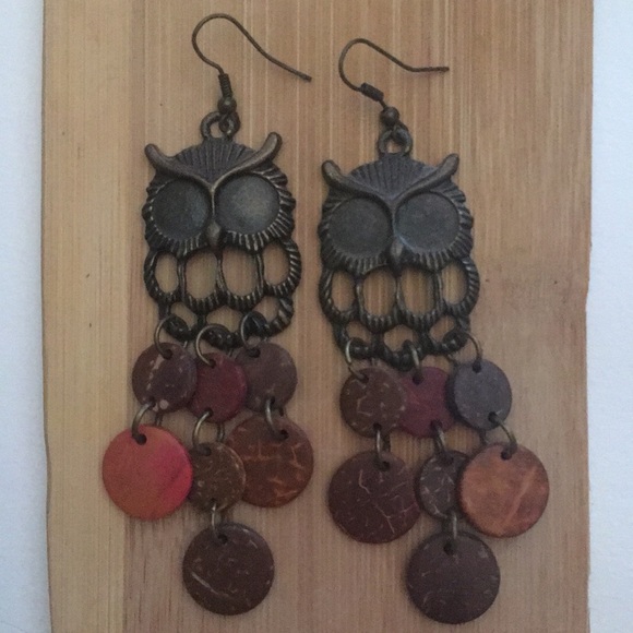 Earrings - Picture 1 of 1